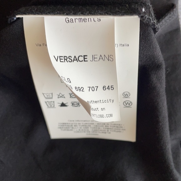 Versace Jeans Gold foil Tee - Picture 6 of 6